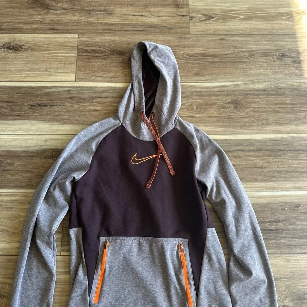 Nike men’s therma fit pullover training hoodie size small